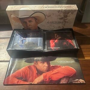 Garth Brooks 10 disc Music Collection Set